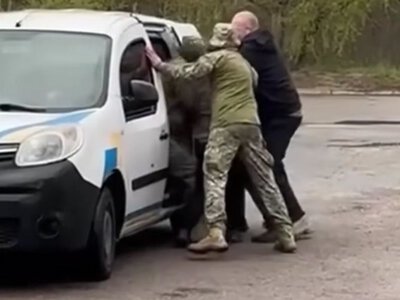 Бронювання більше не гарантує захисту: чому повістки отримують навіть працівники з відстрочкою