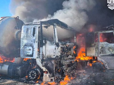 На Одещині через атаку ворога загинув чоловік та згоріли бензовози