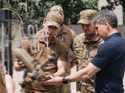 26-му Закарпатському полку Національної гвардії України передали техніку і обладнання