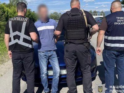 На Рахівщині затримали 48-річного чоловіка на торгівлі метамфетаміном (ФОТО)