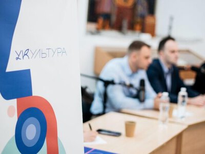 Як українські гуманітарії можуть допомогти військовим на передовій: підсумки дискусії