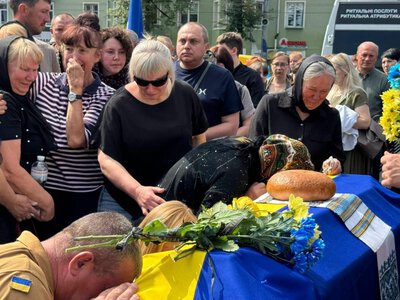 У Рівному попрощалися з трьома захисниками, які загинули на фронті