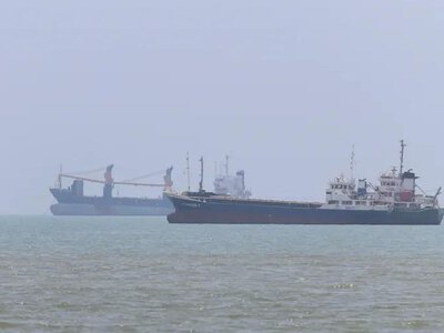 Іран знову обмежив прохід суден через Ормузьку протоку