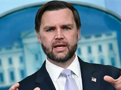 Венс відклав поїздку до Швейцарії на переговори з Іраном