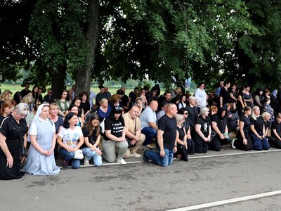 В Ужгороді попрощалися із закарпатським хірургом Олегом Наконечним, який помер від бойових поранень