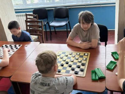У Каховці окупаційна влада провела дитячий турнір із шашок до дня заснування Херсона