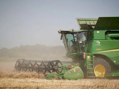 В Україні розширюють програми підтримки фермерів - стосується добрив та меліорації