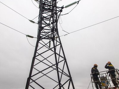 Росіяни атакували енергооб’єкти ДТЕК на Дніпропетровщині й об’єкт критичної інфраструктури у Запоріжжі