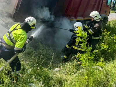 На Хмельниччині горіла вантажівка: пожежу оперативно ліквідували