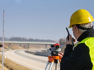 Інструментарій геодезиста: вибір, що впливає на кінцевий результат