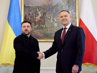 Напруга між Києвом і Варшавою: Польща вирішила забрати нагороду у Зеленського