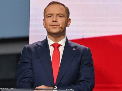Навроцький позбавив Зеленського найвищого ордена Польщі