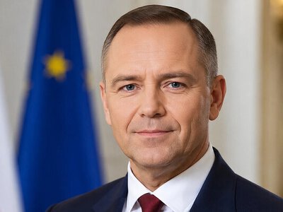 Навроцький вирішив позбавити Зеленського найвищої нагороди Польщі
