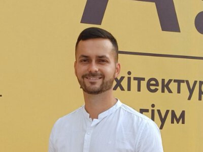 Від шкільної парти до наукового ступеня: шлях історика Богдана Безпалька