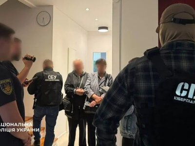 Поліція затримала розробників фейкового застосунку “Резерв+”