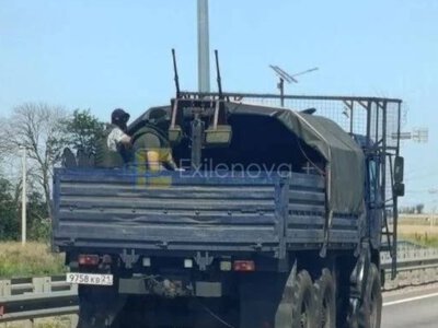 Окупанти в Криму охороняють бензовози від атак українських дронів