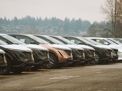 Продажі електромобілів підскочили до 1,8 млн за місяць: який регіон вирвався в лідери