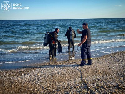 На Одещині другий день шукають 10-річну дівчинку, яку віднесло у відкрите море