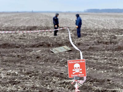 Земельні податки: пільги для власників замінованих полів