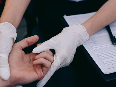 Актуально в сезон відпусток: українцям дали поради щодо сімейних лікарів — PMG.ua