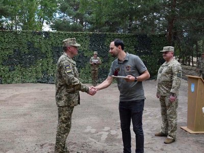 З нагоди Дня прикордонника військові отримали відзнаки Рівненської ОВА (ФОТО)