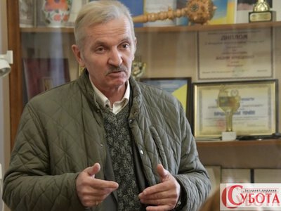 До Дня батька: житомирський поет Василь Головецький зворушив мережу шемливим віршем-присвятою”