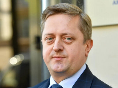 Експосол України в Польщі відмовився від державної нагороди через протест