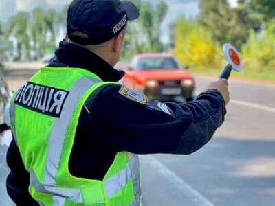 Одна фраза може коштувати штрафу: водіїв попередили про помилку під час спілкування з поліцією