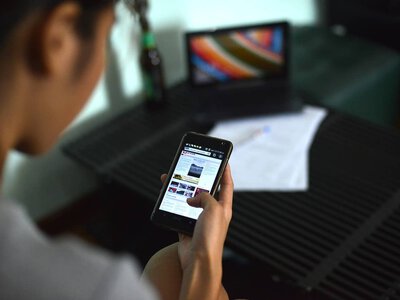 Інформаційна гігієна під час війни: як зменшити тривожність через новини - Simya