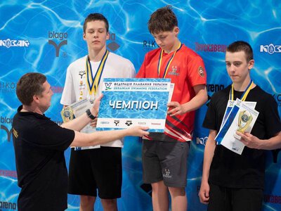 За підтримки blago у Львові відбувся чемпіонат області з плавання серед кадетів