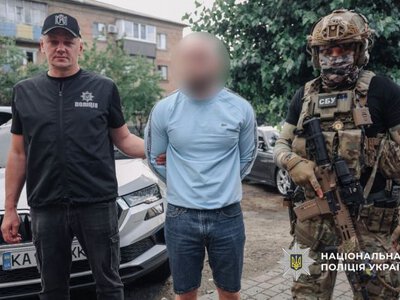 Правоохоронці у Черкасах знешкодили банду, яка тероризувала родину через вигаданий борг