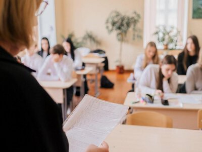 Школярі зможуть обирати професію вже з 10 класу: МОН затвердило нову програму навчання