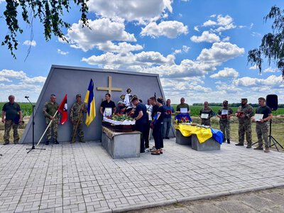Пройшов найгарячіші напрямки фронту: після важкого поранення на Харківщині помер захисник із Черкащини