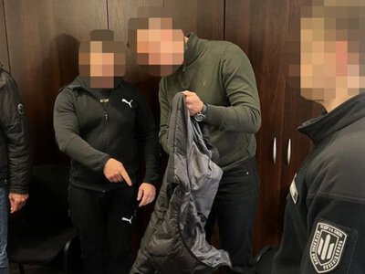 ​У Києві експоліцейського судитимуть за вимагання $25 тисяч у підприємця