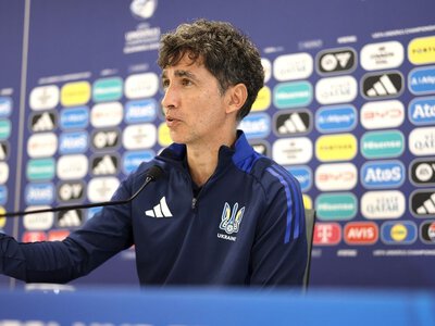 Збірну України з футболу покинув іноземний тренер