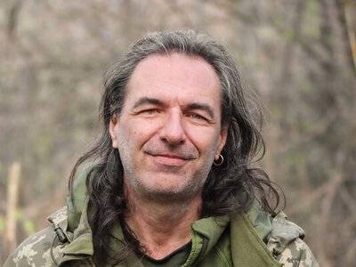 Повернувся з-за кордону, аби стати на захист України: історія бойового медика з Херсона