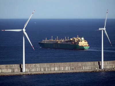 Європа стрімко нарощує залежність від американського LNG: експерти попереджають про нові ризики для енергобезпеки