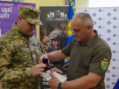 У Києві відбувся показ фільму «Чернігівський щит» для військових і ветеранів: відзнаки та вшанування Захисників