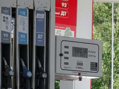 Бензиновий парадокс: чому Росія змушена закуповувати пальне у Білорусі на тлі рекордних цін