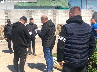 Ексдиректора тютюнового підприємства підозрюють у несплаті 2,3 млрд грн акцизу
