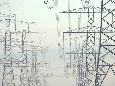У Криму після нічних вибухів зникло світло в кількох містах