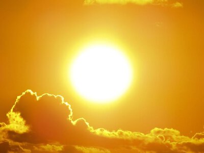 Температура підніметься до 44°C: Європу знову накрила потужна хвиля спеки