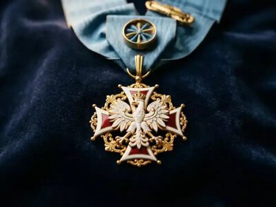 Орден, «Вісла» і зерно на дорозі: що Польща воліє не згадувати