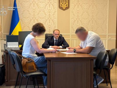 У справі про «тіньовий» бізнес на вторсировині ужгородському депутату інкримінують також хабарництво