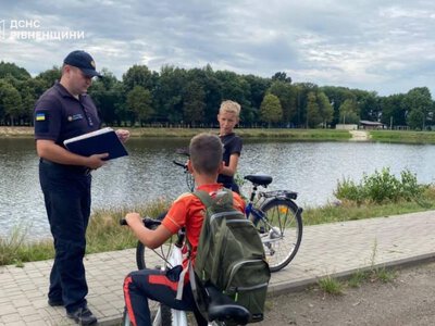Рятувальники Вараського району нагадали дітям правила безпеки на воді