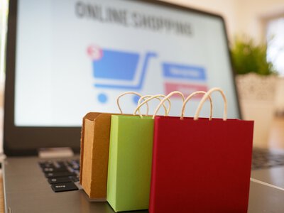 Українцям готують податок на Temu та AliExpress: скільки доведеться доплатити