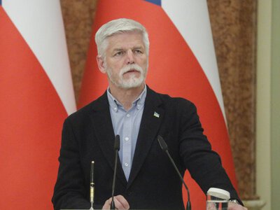 ​Президент Чехії подав позов до уряду через відмову включити його в делегацію на саміт НАТО