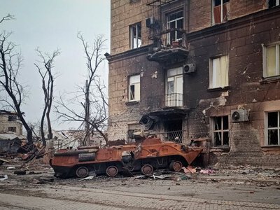 Жителі окупованого Маріуполя скаржаться на мародерство російських забудовників
