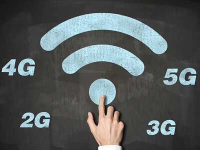 Гонконг повністю вимкнув 2G і готується попрощатися з 3G: як змінюється мобільний зв’язок