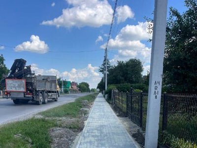 У Копичинцях завершили ремонт тротуару на вулиці Шевченка